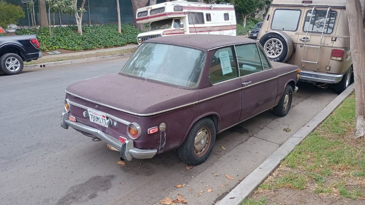 BMW3.jpg.fe9c7f2c99cdbad753a9221a72e382ad.jpg