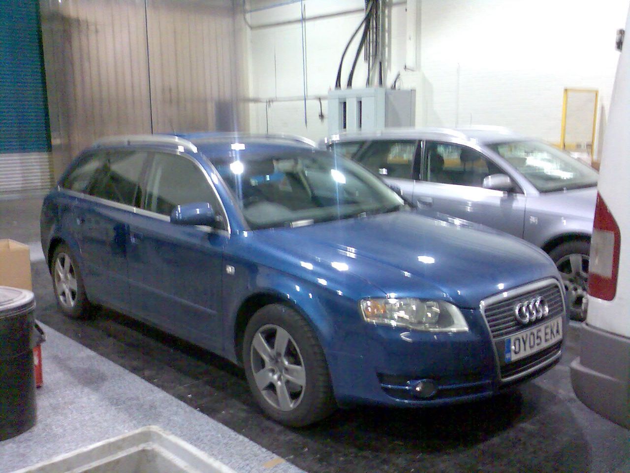 AudiA42.0TDiOY05EKA(3).jpg.0bfff9dd464242fc34c8a87a02b14b8e.jpg