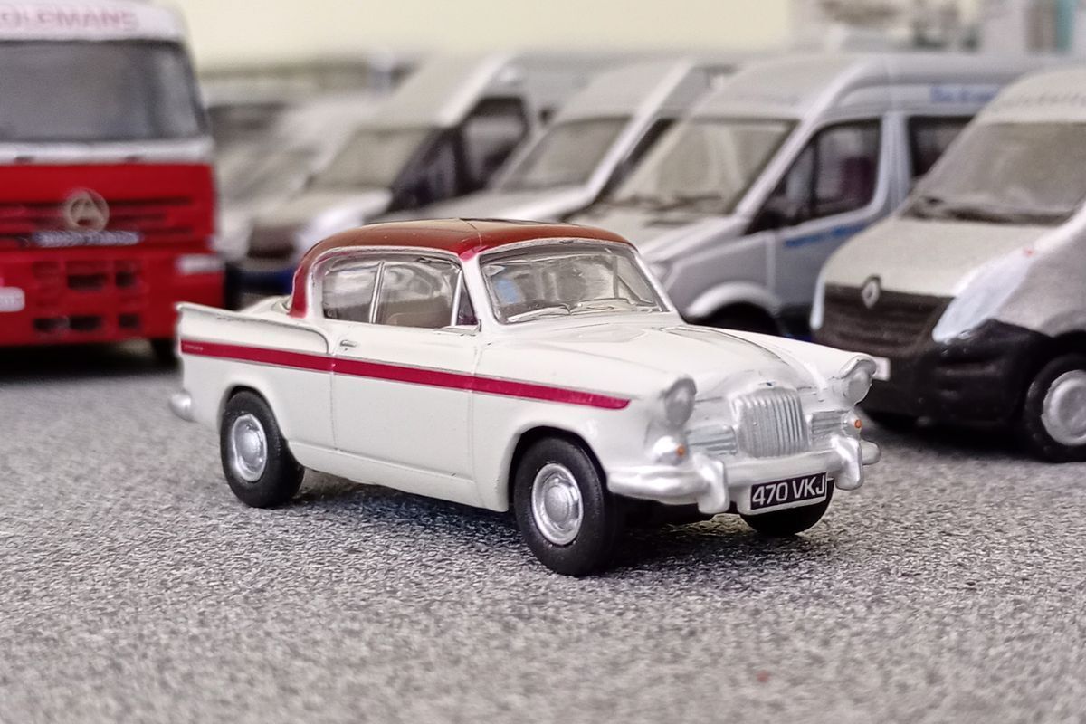 Sunbeam_Rapier_470VKJ.jpg.d3b5a98cef2f5648e016f0227fdce6b5.jpg