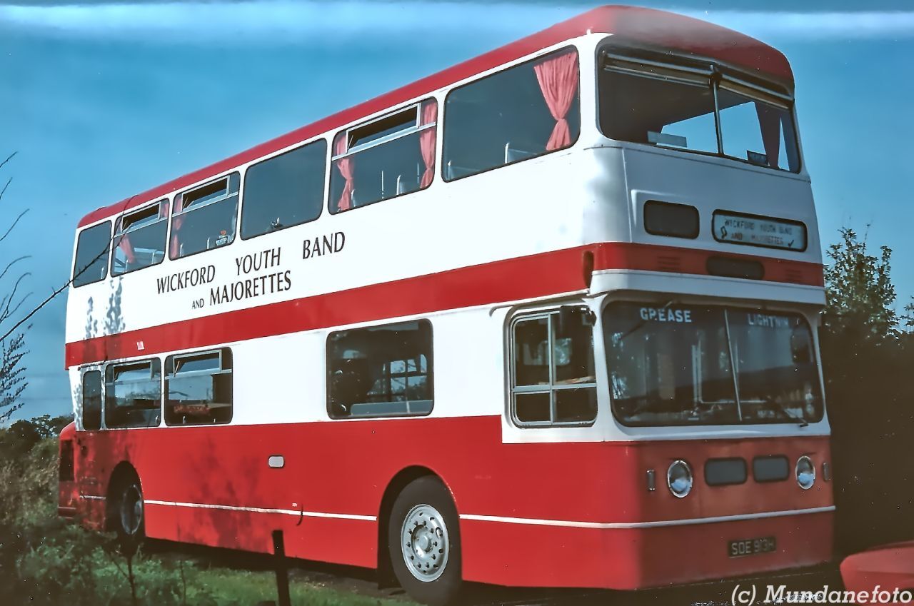 3913front.jpg.eae9b26d4f3a624f9837136c91b2a327.jpg