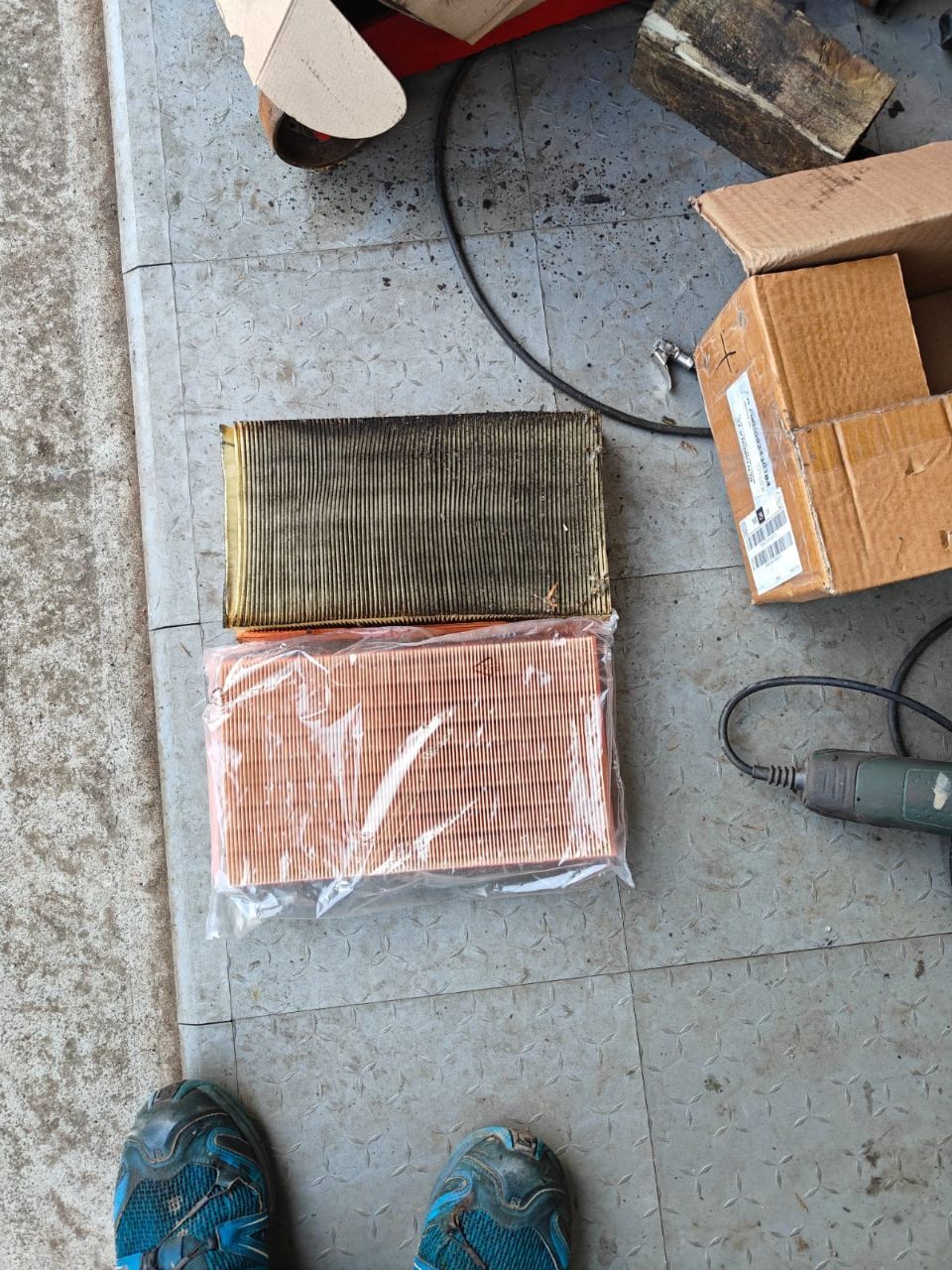 Airfilter.jpg.167ae30e2768b107abf4660e2608357e.jpg