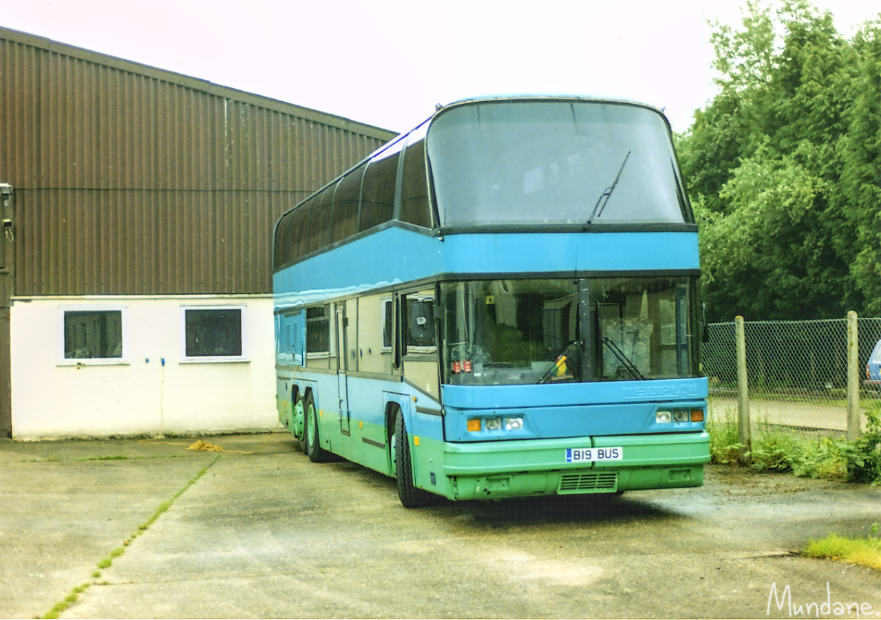 B19BUS.png.4fc14e53af308f7055a3787da909750e.png