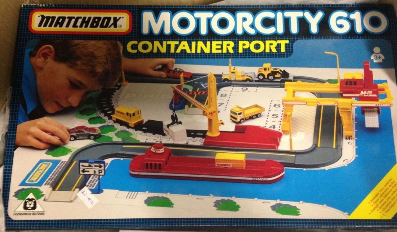 Matchbox_Motorcity_610_Container_Port_1980s.jpg.7a0fba520ae1f59844245a35c0f96168.jpg