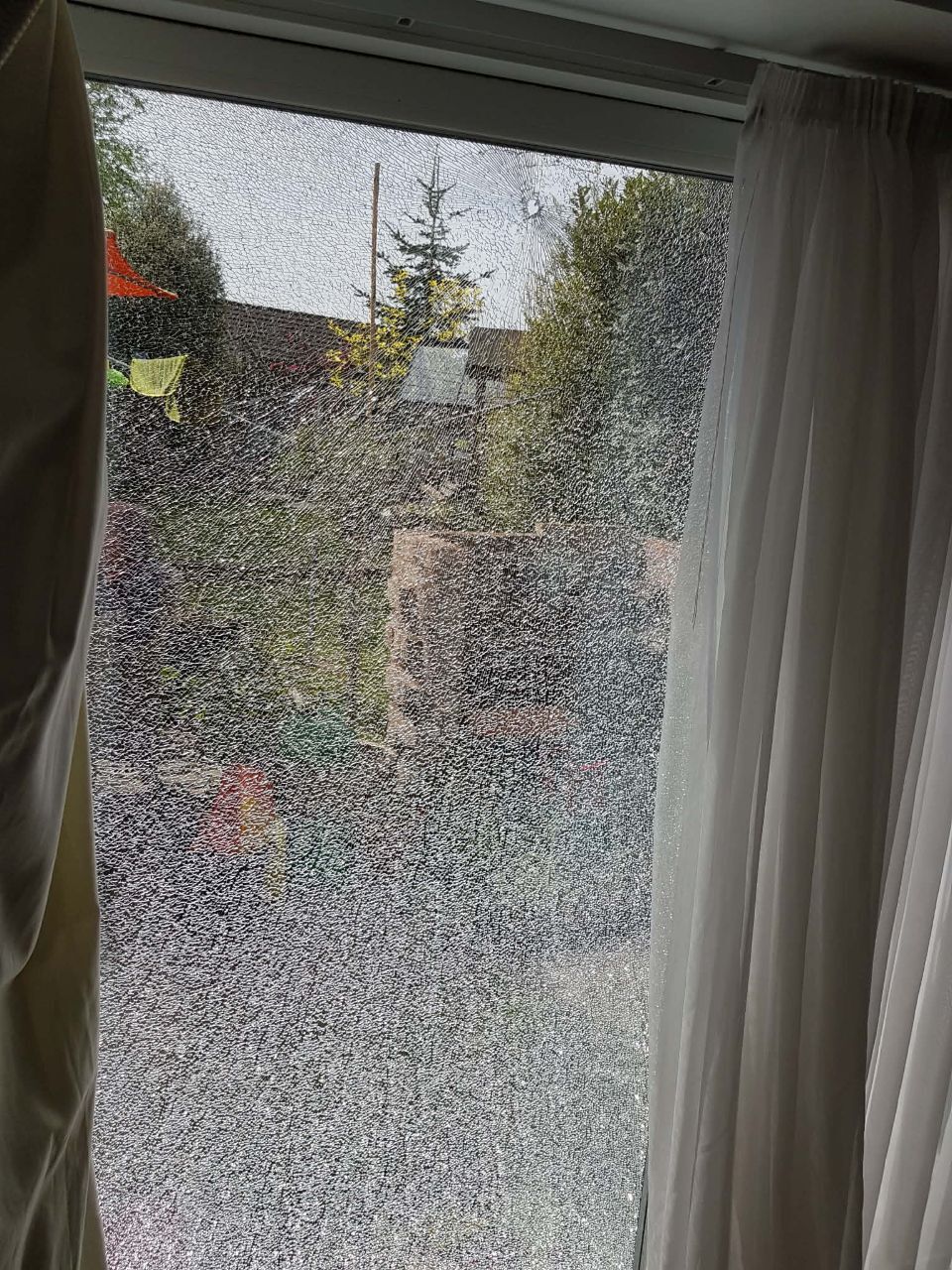Window.jpg.5517312f60f5b2e6c90a71d41644ca9b.jpg