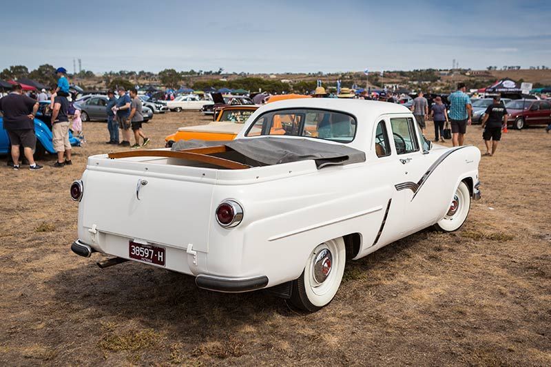 ford-mainline-ute.jpg.57304db9a340d5c8cf216954fbeec45f.jpg
