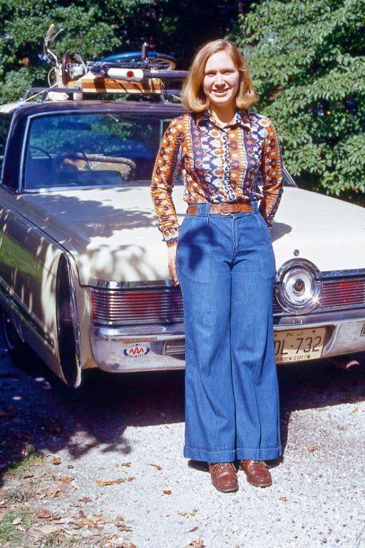 lady-posing-with-her-car-circa-mid-1970s-v0-jr7j8edpet9g1.jpeg.42496e2146686baa64045470e145c3ca.jpeg
