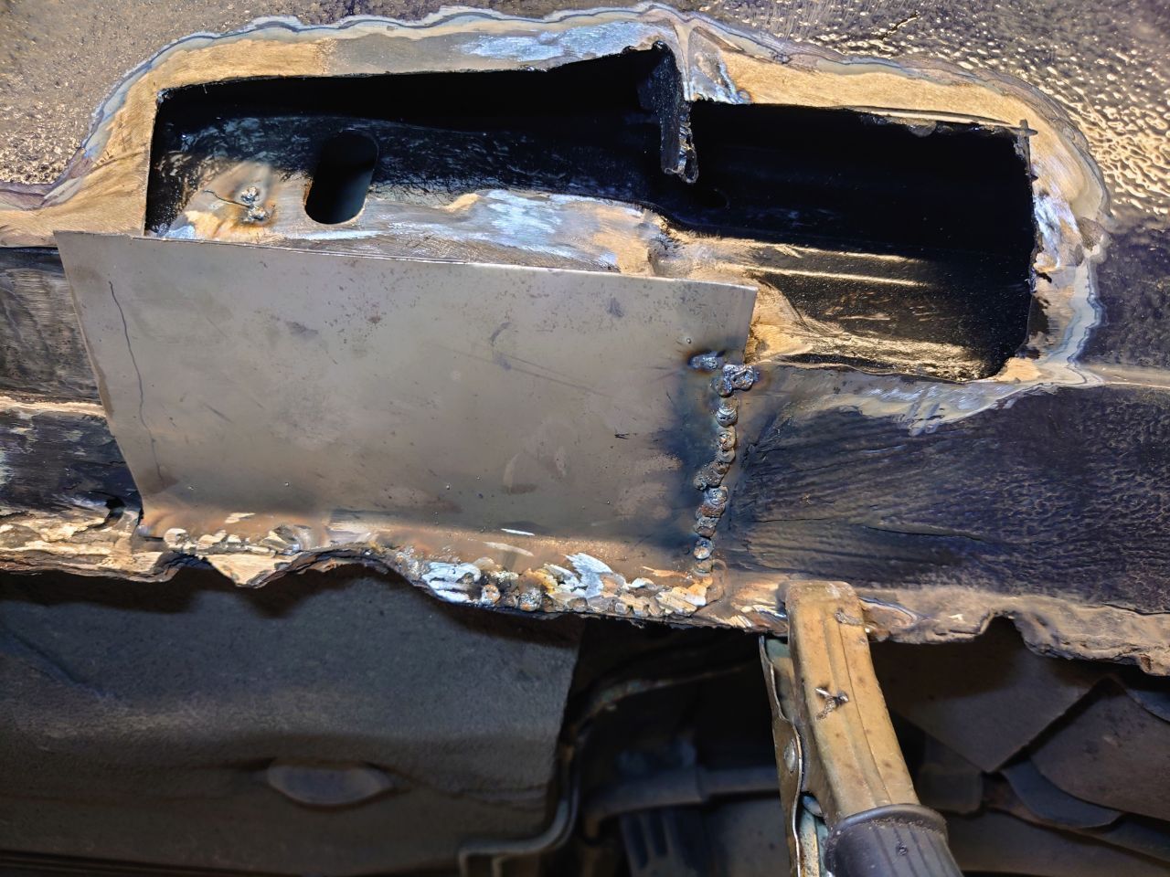 secondweld.JPG.37b740e6b2be0ac31ff6a6977349aabb.JPG