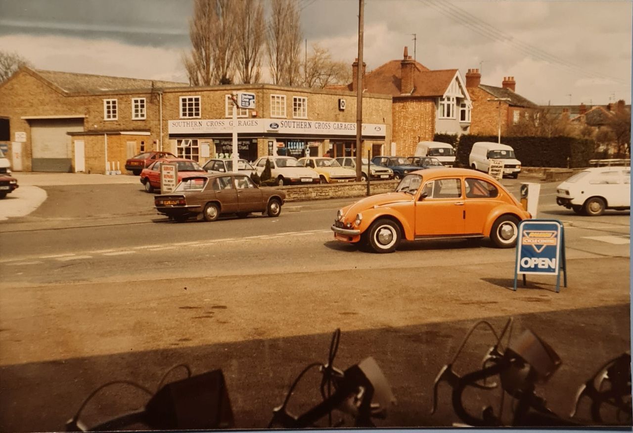 SouthernCrossGarages1985(1).jpg.194a5213da0f13625418e85bdd8ce6b9.jpg