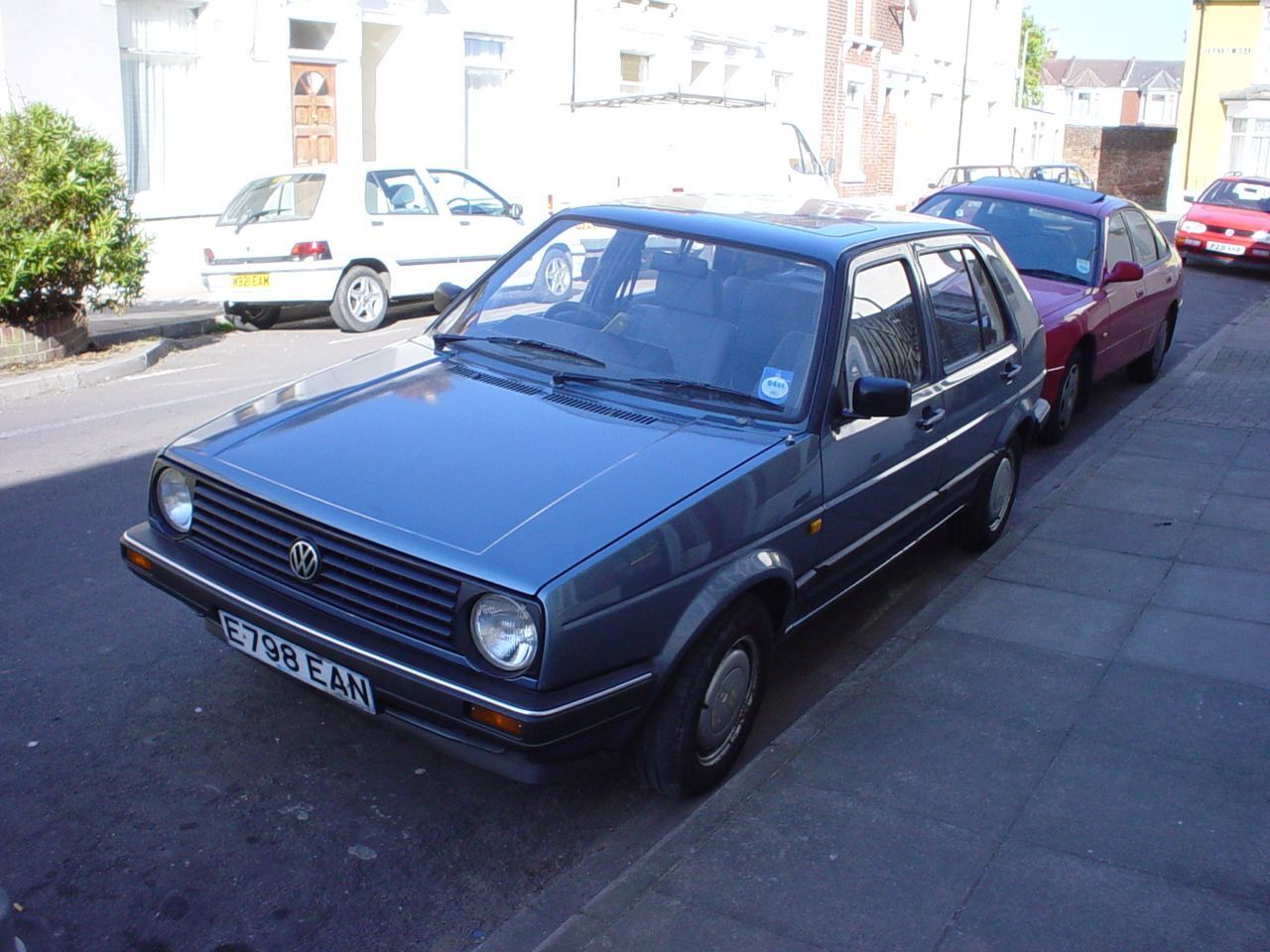 MyCar.JPG.76b888e66053fcbac082bd347f53595e.JPG